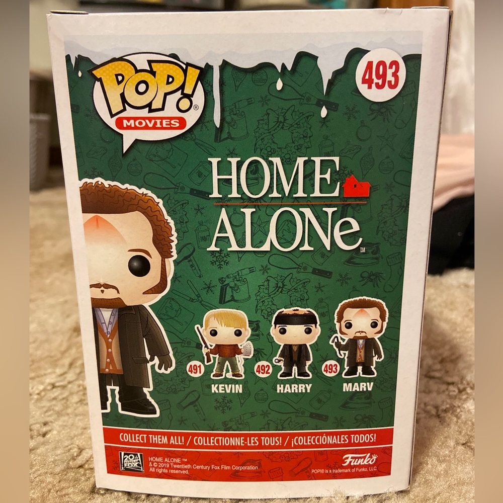 SOLD - Funko POP! Home Alone Marv 493 - Picture 3 of 6